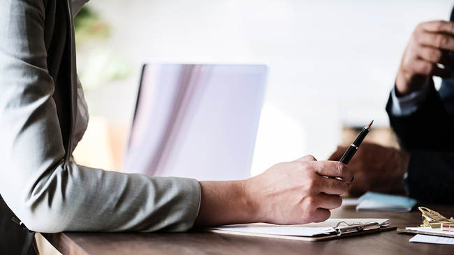 Borrower streamline refinancing with lender